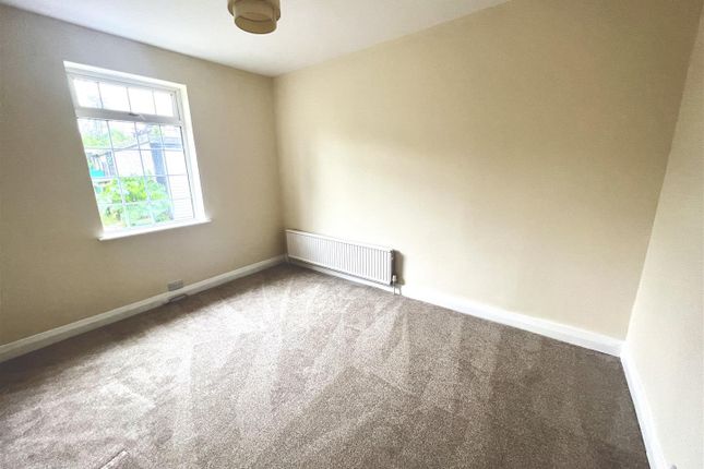 Detached bungalow to rent in Barnsley Road, Sandal, Wakefield