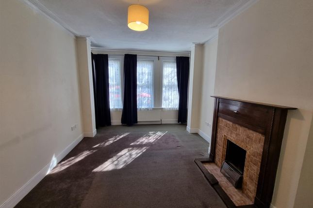 106, Langdale Road, Thornton Heath photo 2