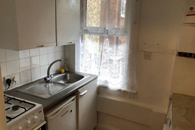 46 Harlesden Gardens, Harlesden photo 4
