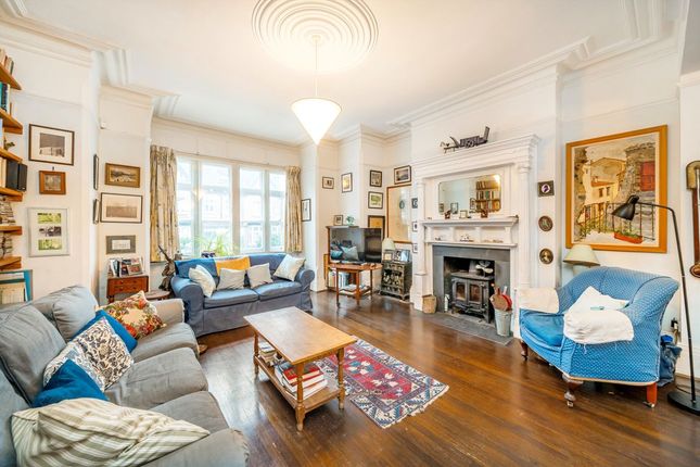 71, Onslow Gardens, London photo 2