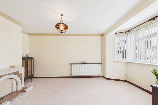6 King Edward Road, Stanford-Le-Hope photo 3
