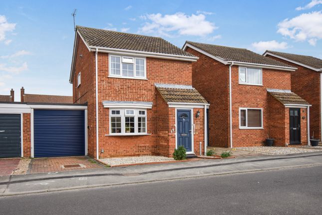 Thumbnail Detached house for sale in Erica Road, St. Ives, Huntingdon