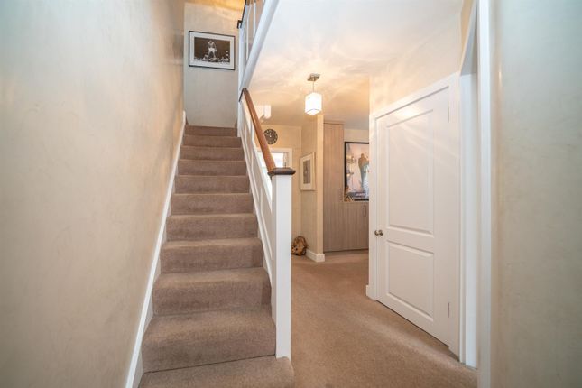 43, Frankland Road, Croxley Green photo 5