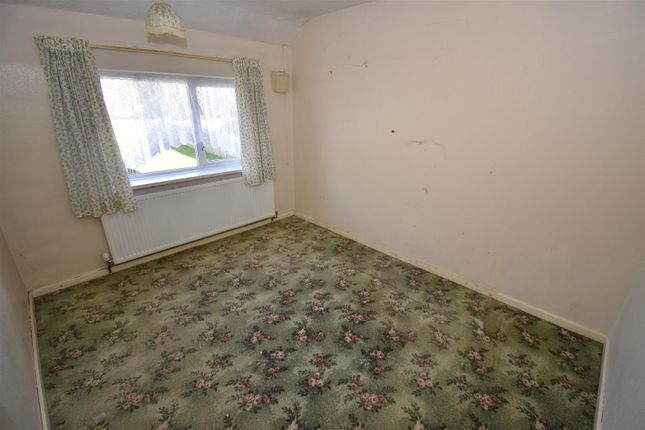 Town house for sale in Brownfield Road, Shard End, Birmingham