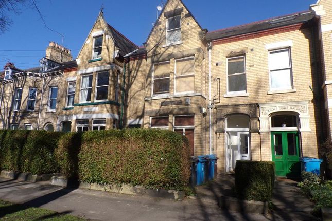 Thumbnail Block of flats for sale in Westbourne Ave, Hull