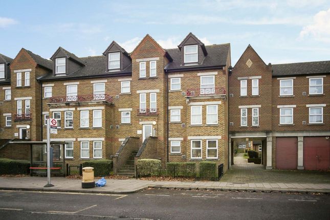 Thumbnail Flat for sale in West Street, Erith