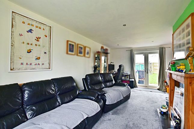 27, Shropshire Road, Lincoln photo 3