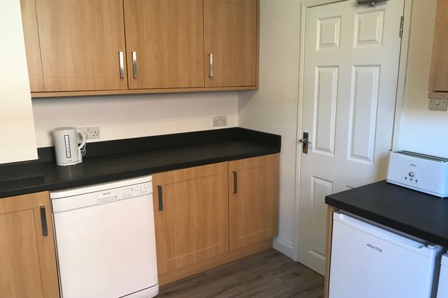 Room 1, 15, Richville Road, Southampton photo 4