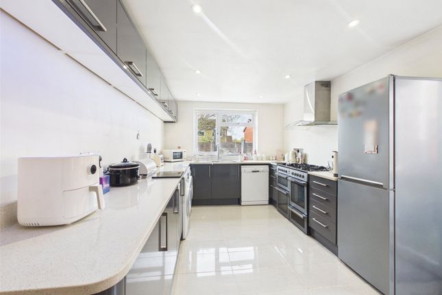 5, Draycot Road, Gloucestershire photo 2