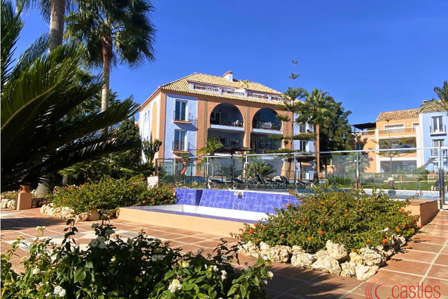 Duplex for sale in La Perla, Casares, Málaga, Andalusia, Spain