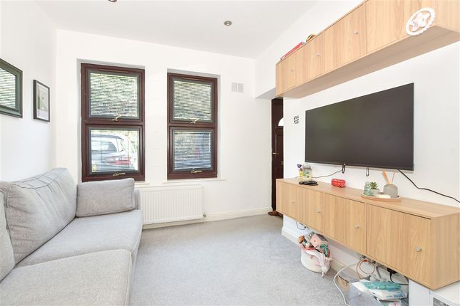 Bowers Place, Crawley Down photo 2