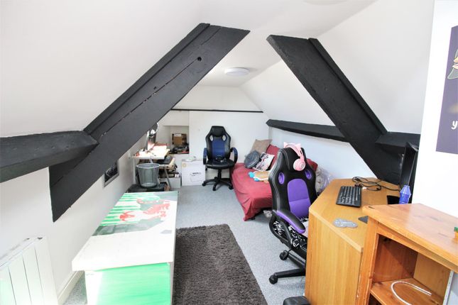 Flat 2, 107A, High Street, Ilfracombe photo 4
