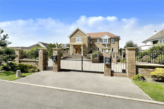Flat for sale in Sea Avenue, Rustington, Littlehampton, West Sussex