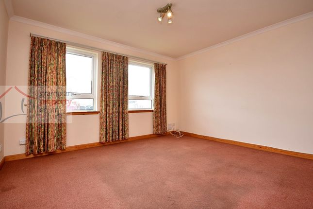 17 Ashgrove Square, Elgin photo 4