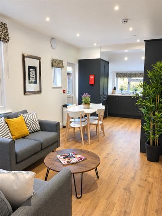 Room 2, 4, Mansfield Road, Reading photo 4