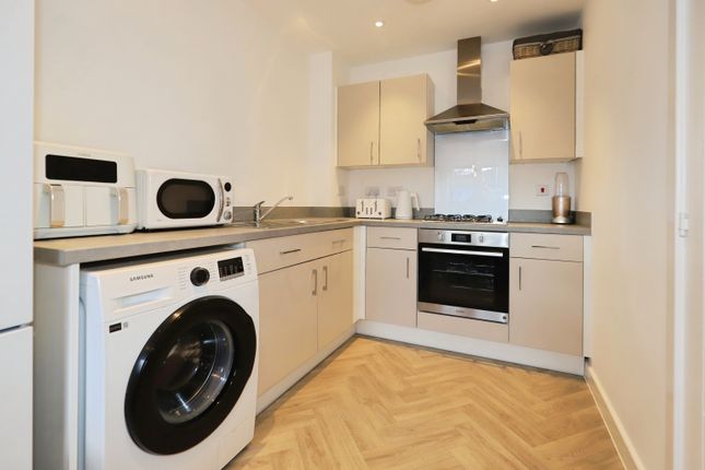 3, Fort View, Stourbridge photo 4