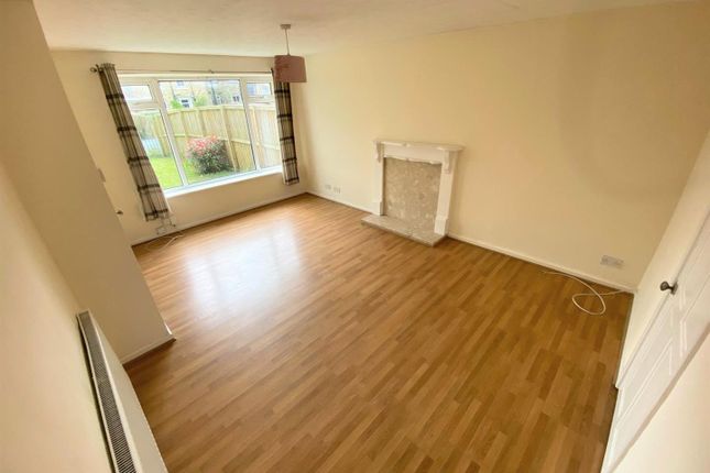 Thumbnail Terraced house to rent in Chestnut Grove, Calverley, Pudsey
