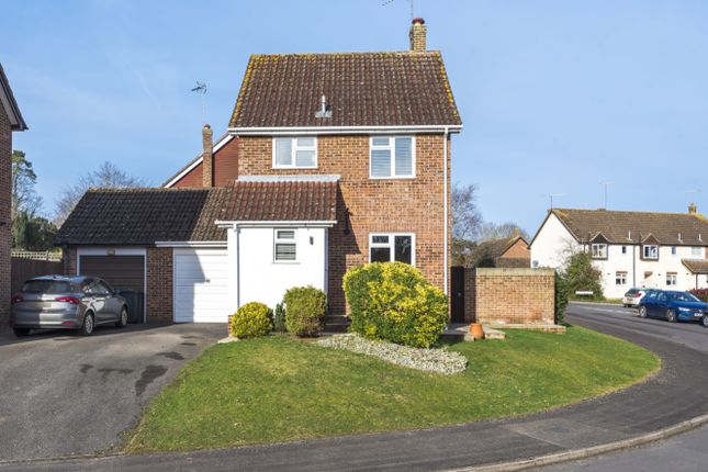 Detached house for sale in Middle Mead, Hook, Hampshire