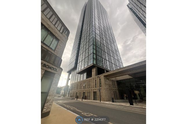 Flat to rent in Elizabeth Tower, Manchester