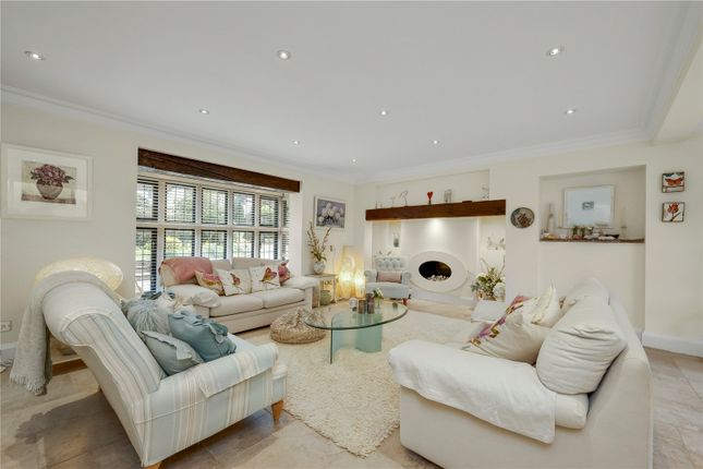 16, Clive Road, Surrey photo 4