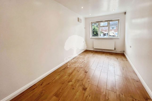 144a, Clare Road, Maidenhead photo 5