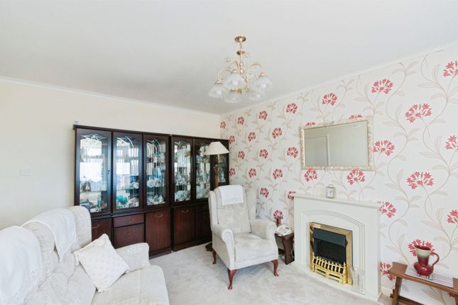 24, Nuthatch Road, Eastbourne photo 4