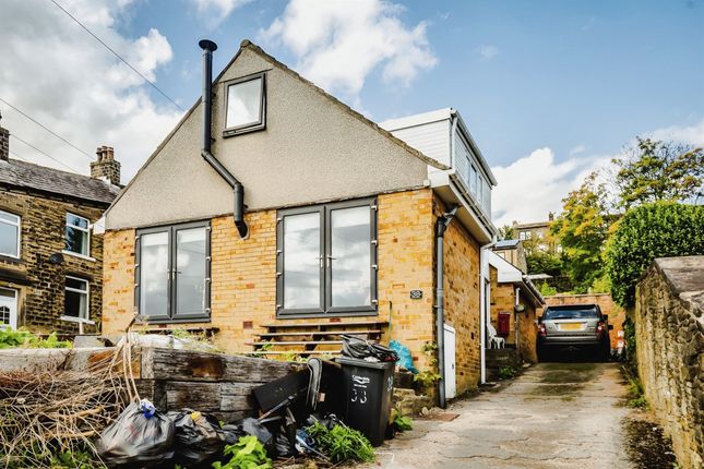 Thumbnail Bungalow for sale in Sunnybank Road, Greetland, Halifax