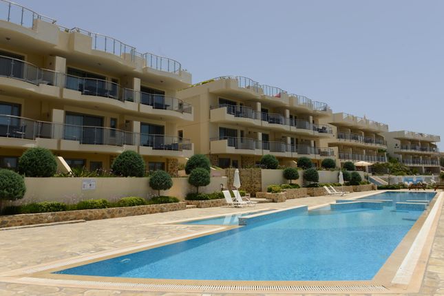Thumbnail Apartment for sale in Makry Gialos, Greece