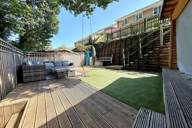 3, Haflinger Drive, Fareham photo 2