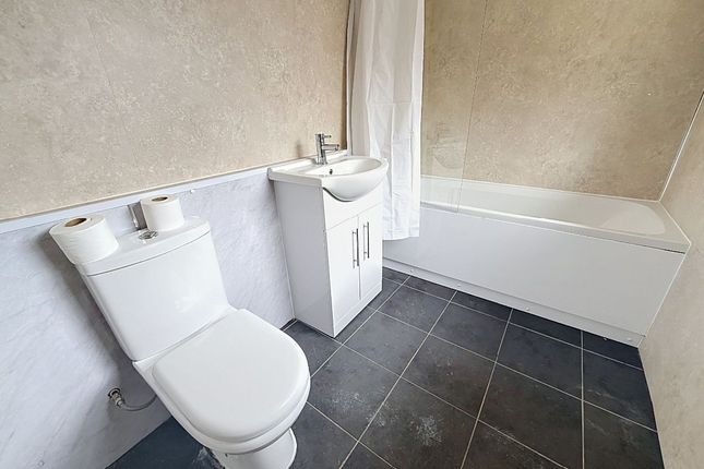 171 Leek Road, Stoke-on-Trent photo 5