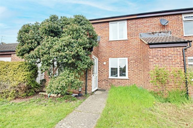Thumbnail Terraced house to rent in Wentworth Drive, Bishop's Stortford