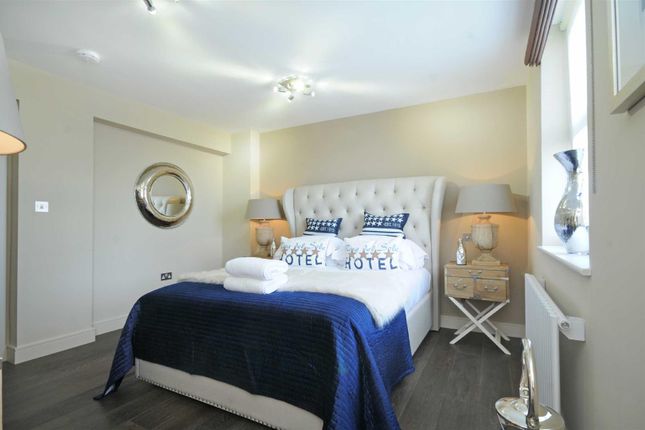 25, Boydell Court, St Johns Wood photo 4