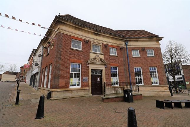 Thumbnail Leisure/hospitality to let in The Borough, Hinckley, Leicestershire