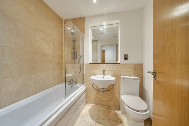 Apartment, 3,, Delaunay House, Bradford photo 5