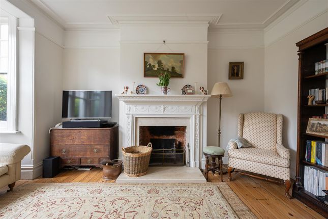 End terrace house for sale in Frederica Road, London