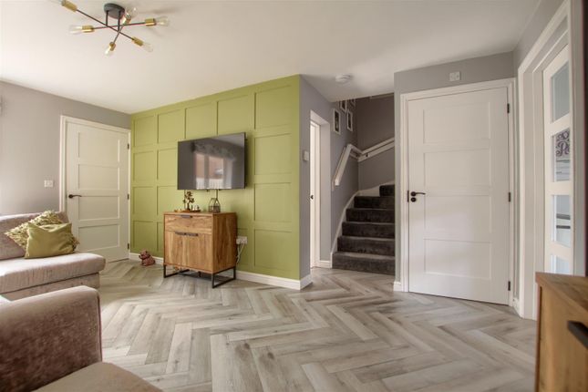 5, Hembury Court, Stockton-On-Tees photo 2