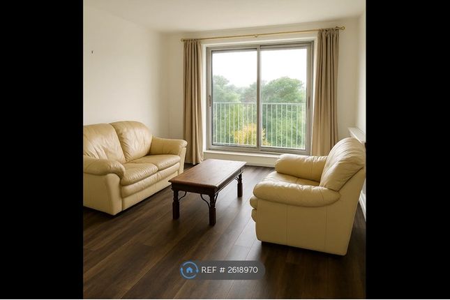 Living Room W Beautiful View, Refreshed Decoration