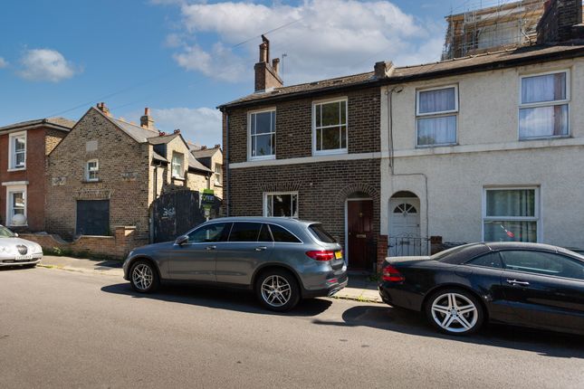 Thumbnail End terrace house for sale in Amersham Grove, London