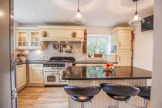30, Pepper Hill, Great Amwell photo 2
