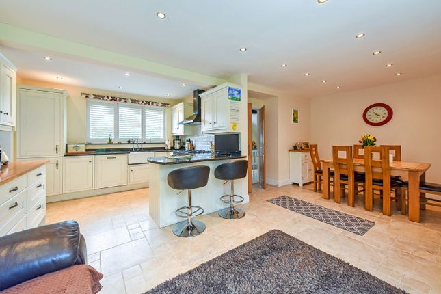 Amberwood, Calpe Avenue, Lyndhurst photo 4