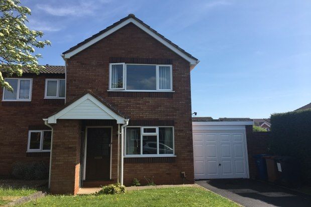 Thumbnail Property to rent in Curlew Close, Lichfield