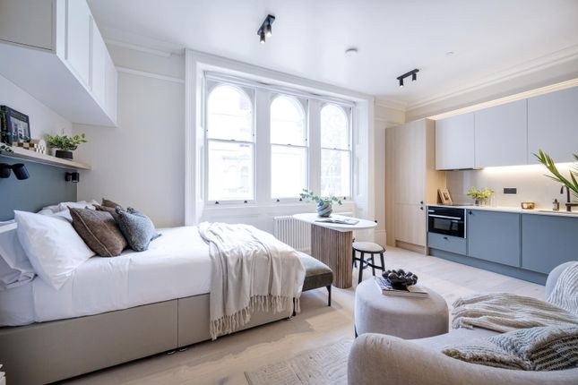 32-33 Kensington Gardens Square photo 4