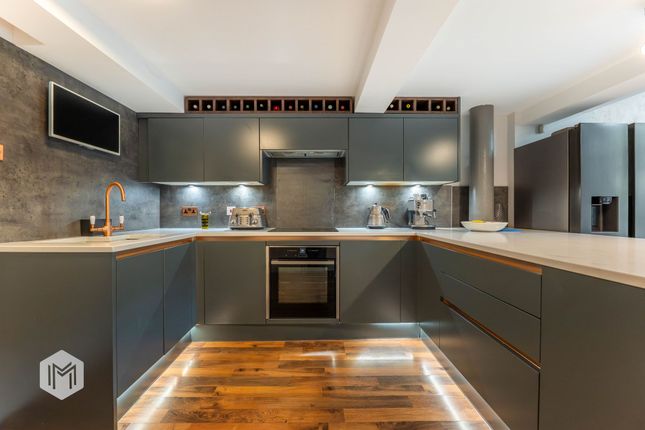 8 Brook Mill, Bolton photo 5