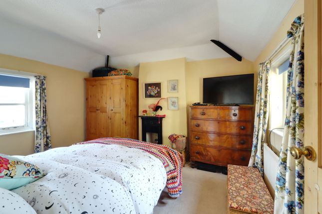 Cottage for sale in Brixworth Road, Spratton, Northampton, Northamptonshire