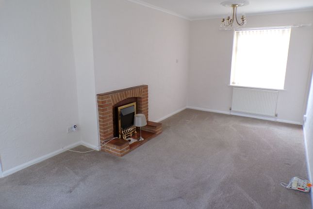 41, Ascot Drive, Cannock photo 3