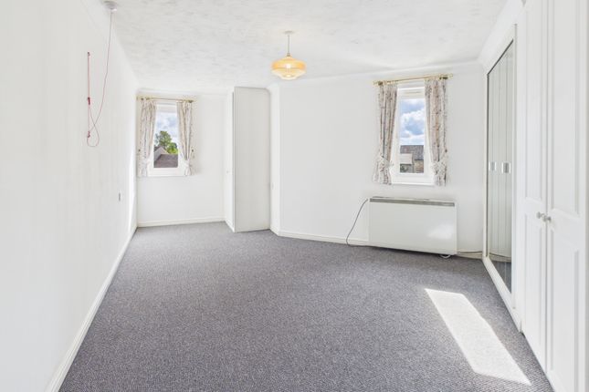 42 Haig Court, Cambridge photo 4
