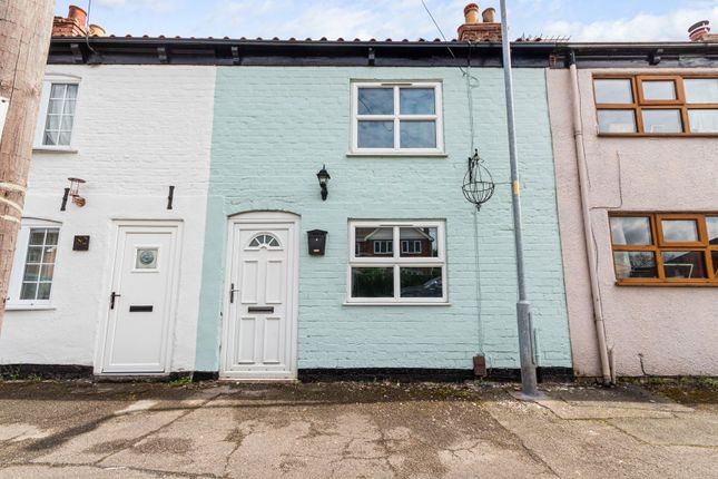 Thumbnail Terraced house for sale in Louth Road, Holton-Le-Clay, Grimsby
