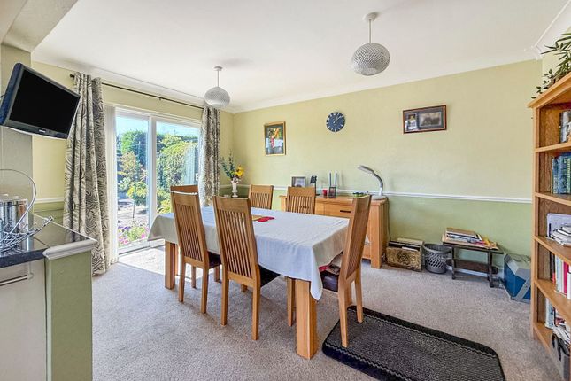 2, Milson Close, Barton-upon-humber photo 3