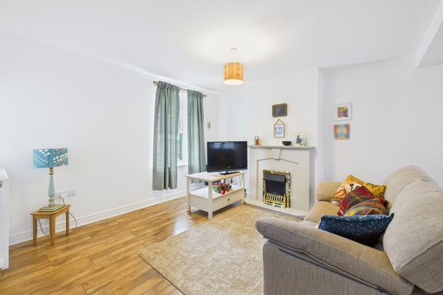 52 Arlecdon Parks Road, Frizington photo 3