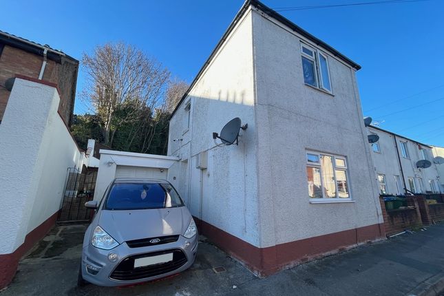 Thumbnail End terrace house for sale in Earls Road, Southampton